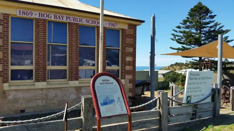 Hotels near Penneshaw Maritime and Folk Museum
