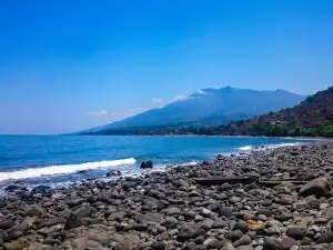 Pantai Ena Gera