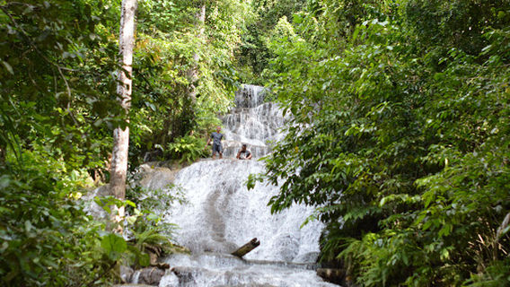 Air Terjun Tiga bidadari
