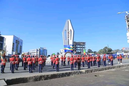 Abune Petros Memorial | Piazza | የአቡነ ጴጥሮስ ሐውልት | ፒያሳ