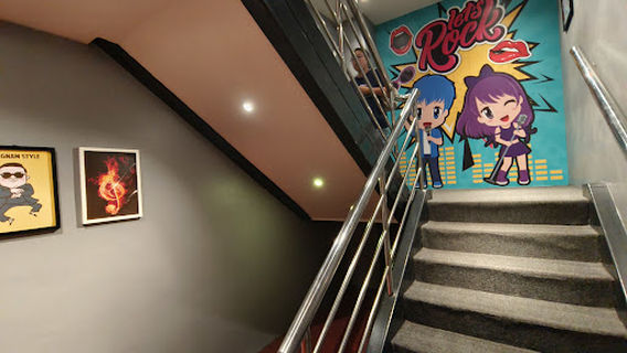 Rock’n’Roll Karaoke @ Vivacity Megamall