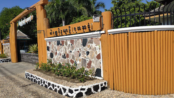 Yadanarbon Zoo