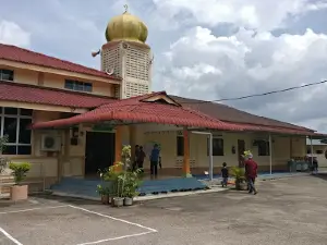 Masjid Jamek Kampung Baharu Melayu Batu 28 Lenga