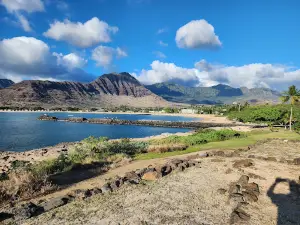 Pōkaʻī Bay Beach Park
