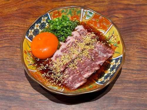 Raw Hormone Keiraku Nikupuku