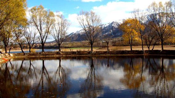 Houma Xiangyihu Scenic Area