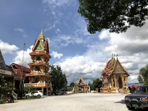 Wat Saen Khan