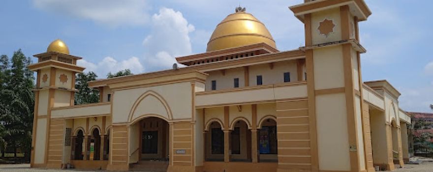 Masjid Agung Al-Mustaqim