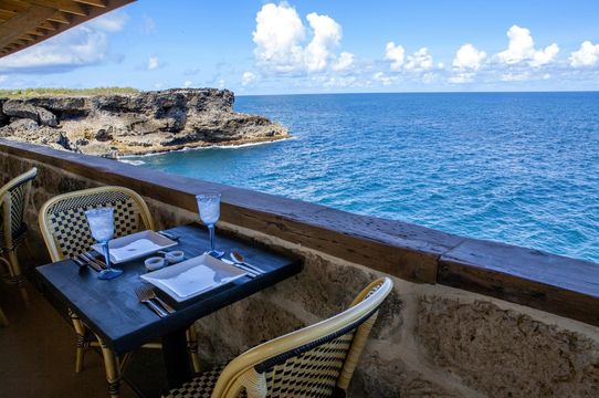 Animal Flower Cave & Restaurant