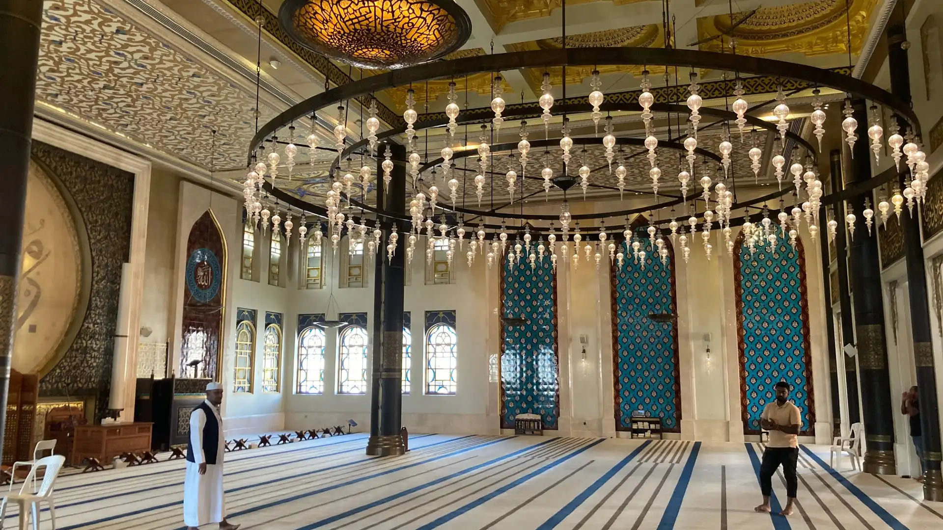 Hotels near Katara Mosque