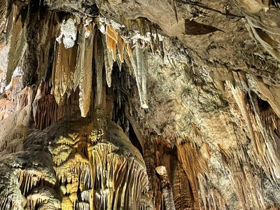 Cuevas de Valporquero