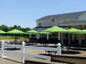 Hound's Drive-In Theatre
