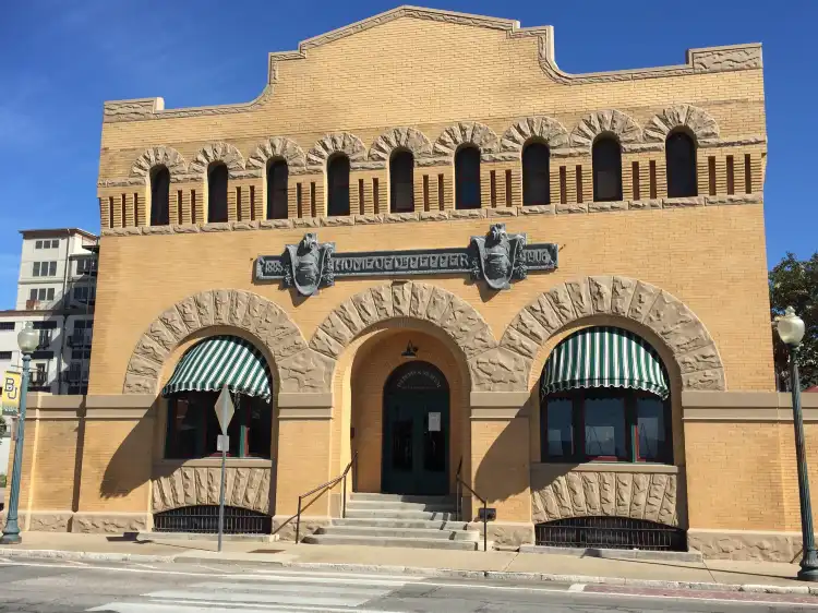 Hotels near Dr Pepper Museum