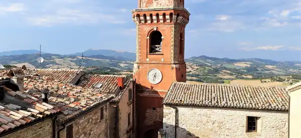 Hotel a Frontone