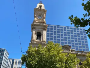 Victoria Square