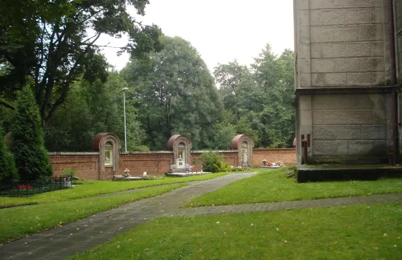 切霍維采－杰濟采