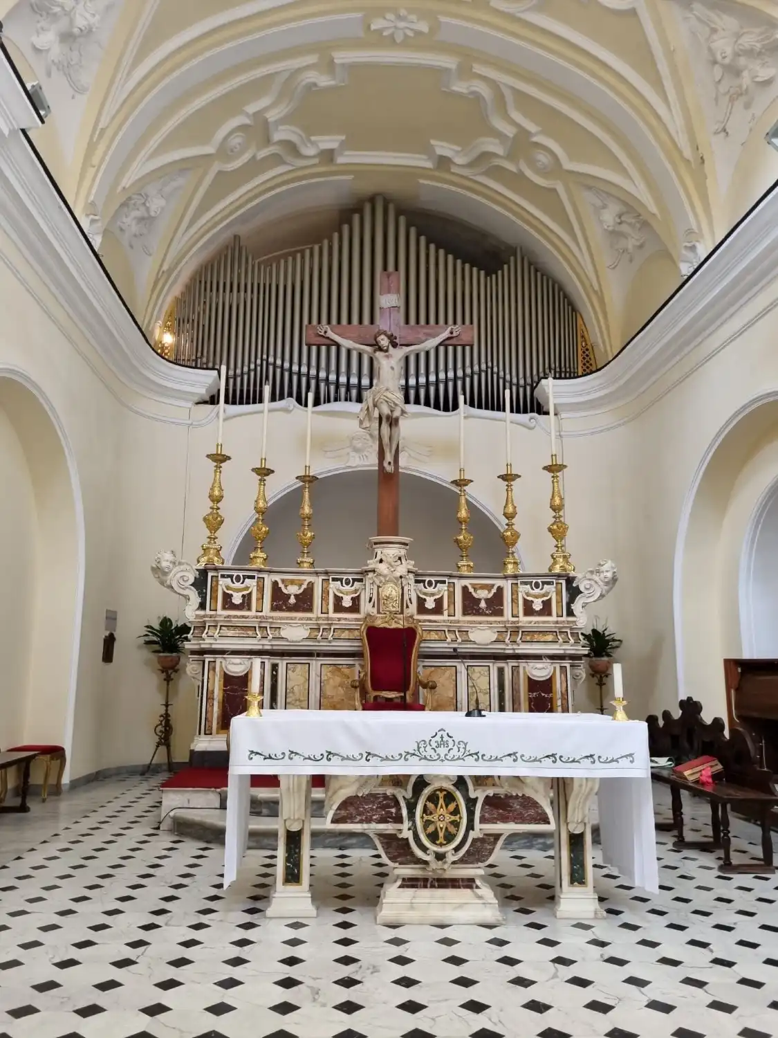 Hotels near Church of Saint Sophia