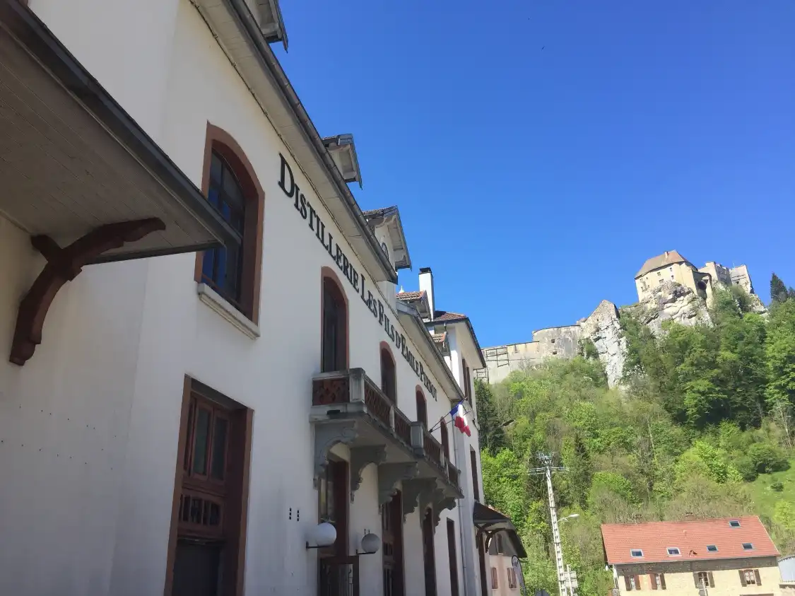 Hotels near Distillerie Les Fils d'Emile Pernot