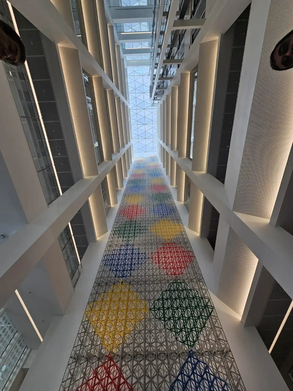 Hotels near Aga Khan Centre