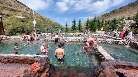 Ересек ханымдар. Интернетте орысша порно айқайлайды