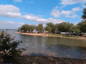 Southern Komfort Camp & Marina