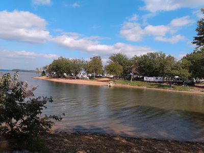 Southern Komfort Camp & Marina