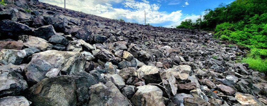 Toa Vaca Lake Dam