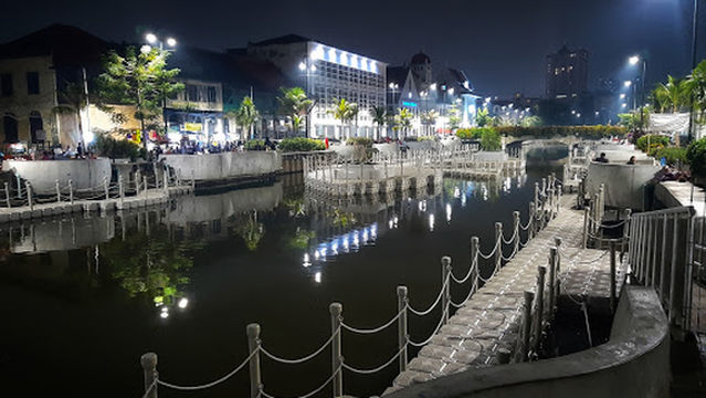 Wisata Sungai Kota Tua