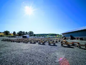 Grim's Orchard & Family Farms