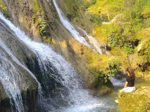 Thác Hồng Sơn