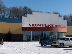 Showplace Cinemas Henderson 8