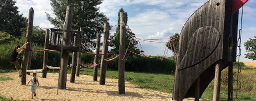 Spielplatz Eisteich