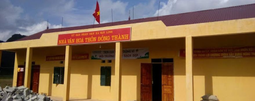 Nhà Văn hóa thôn Đông Thành