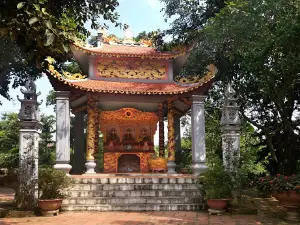 Thac Vang Pagoda