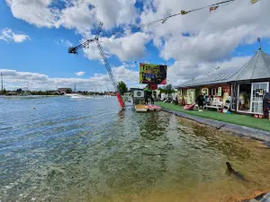 FUNWAKEPARK33