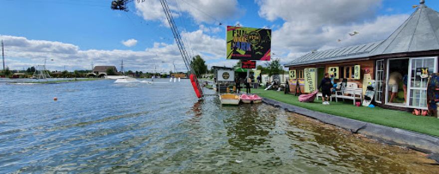 FUNWAKEPARK33