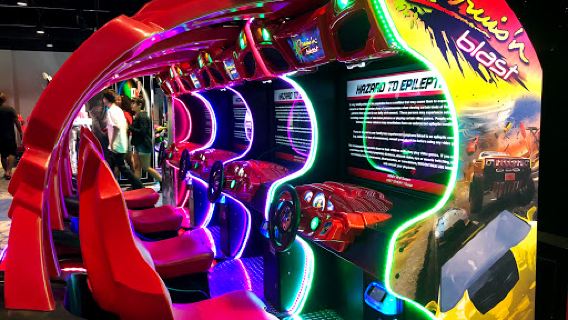 Round1 Bowling & Arcade - Temecula