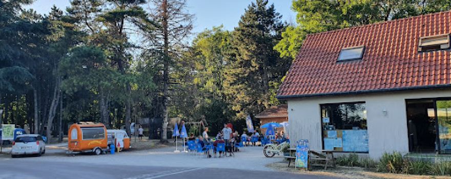 Camping de la Croix d'Arles