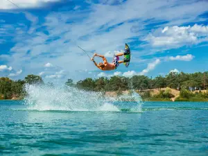 Wake Park "Blue Lake"