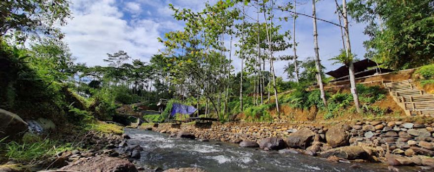 Lapangan kiasari
