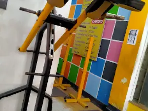STAR GOLD GYM