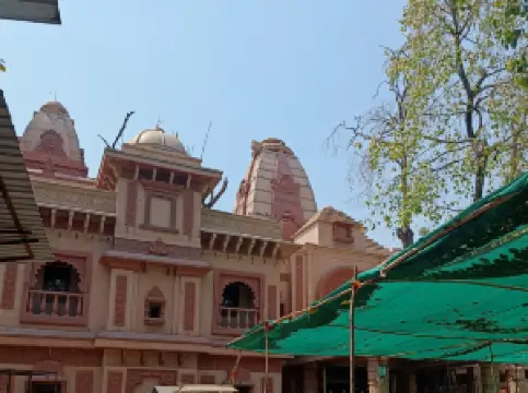 Shri Ganesh Mandir Tekdi