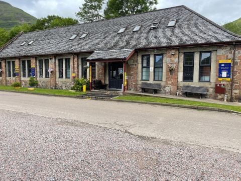 Blackwater Hostel, Glamping & Campsite