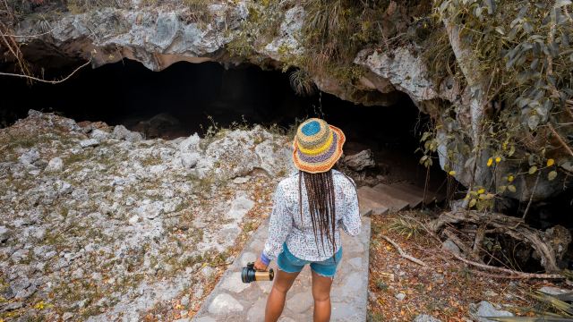 Conch Bar Caves