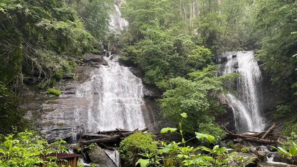 5_Anna Ruby Falls