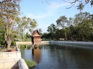 Wat Yai Suwannaram