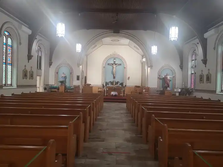 Hotels near St. Mary's Roman Catholic Church