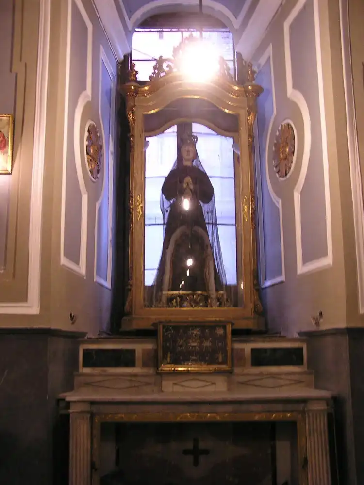 Hotels near Chiesa dell'Ecce Homo al Cerriglio