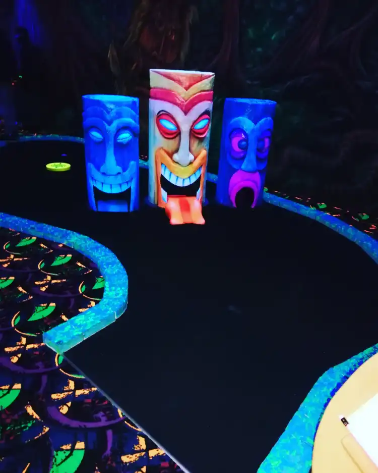 Hotels near Glowgolf Enschede
