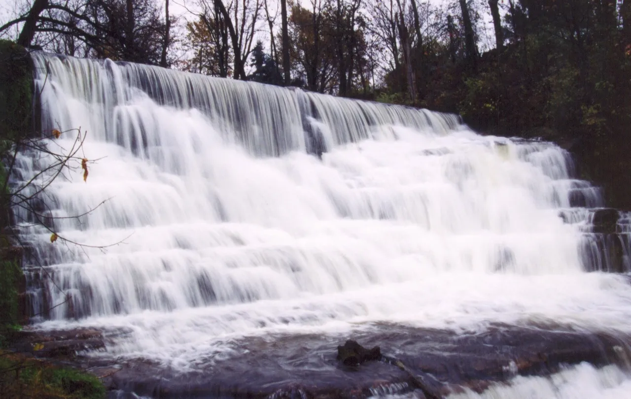 1_Burrville Cider Mill Inc
